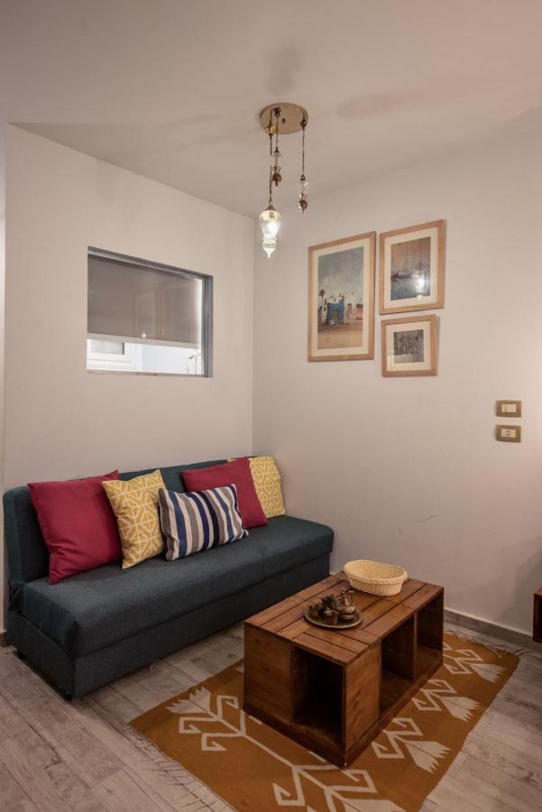 Jacuzzi Studio The Pyramids Free Airport Pickup Apt1 Cairo Exterior photo